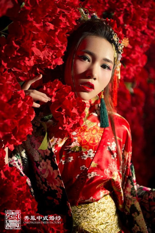 中式禮服,中式秀禾服,中式龍鳳褂,中式婚紗,中式婚紗推薦,龍鳳褂推薦,中式禮服出租,中式婚紗訂製,秀禾服出租,龍鳳褂款式,秀禾服,龍鳳褂