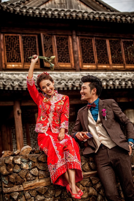 中式禮服,中式秀禾服,中式龍鳳褂,中式婚紗,中式婚紗推薦,龍鳳褂推薦,中式禮服出租,中式婚紗訂製,秀禾服出租,龍鳳褂款式,秀禾服,龍鳳褂