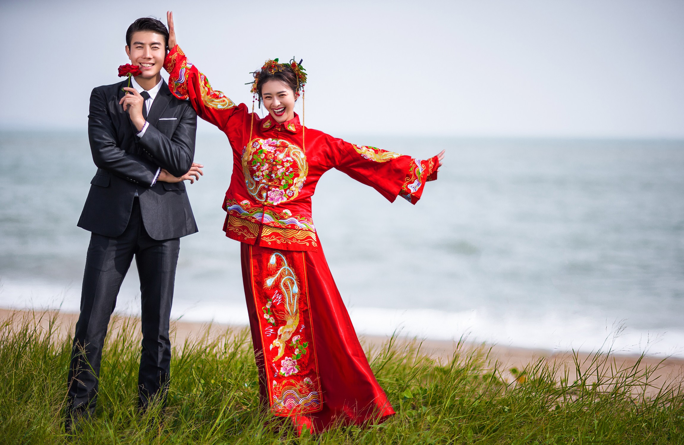 中式禮服,中式秀禾服,中式龍鳳褂,中式婚紗,中式婚紗推薦,龍鳳褂推薦,中式禮服出租,中式婚紗訂製,秀禾服出租,龍鳳褂款式,秀禾服,龍鳳褂