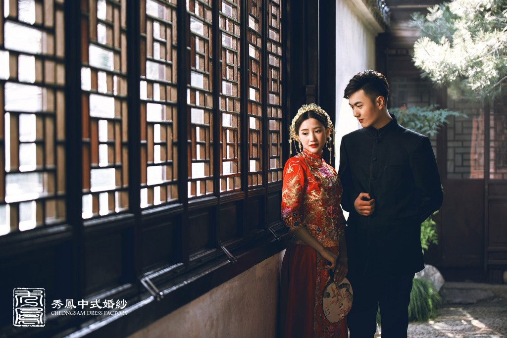 中式禮服,中式秀禾服,中式龍鳳褂,中式婚紗,中式婚紗推薦,龍鳳褂推薦,中式禮服出租,中式婚紗訂製,秀禾服出租,龍鳳褂款式,秀禾服,龍鳳褂