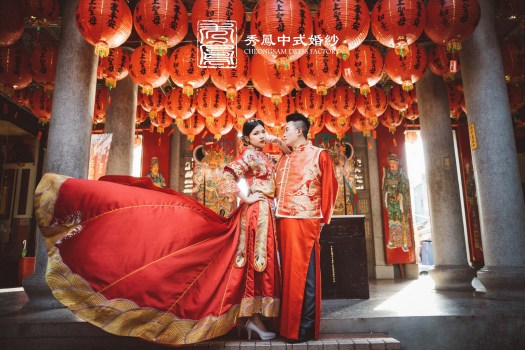 中式禮服,中式秀禾服,中式龍鳳褂,中式婚紗,中式婚紗推薦,龍鳳褂推薦,中式禮服出租,中式婚紗訂製,秀禾服出租,龍鳳褂款式,秀禾服,龍鳳褂