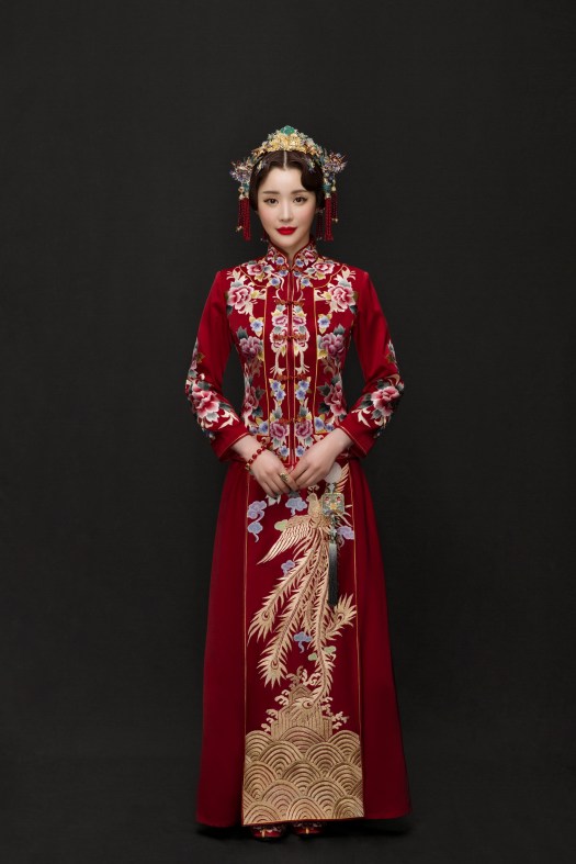 中式禮服,中式秀禾服,中式龍鳳褂,中式婚紗,中式婚紗推薦,龍鳳褂推薦,中式禮服出租,中式婚紗訂製,秀禾服出租,龍鳳褂款式,秀禾服,龍鳳褂