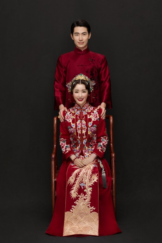 中式禮服,中式秀禾服,中式龍鳳褂,中式婚紗,中式婚紗推薦,龍鳳褂推薦,中式禮服出租,中式婚紗訂製,秀禾服出租,龍鳳褂款式,秀禾服,龍鳳褂