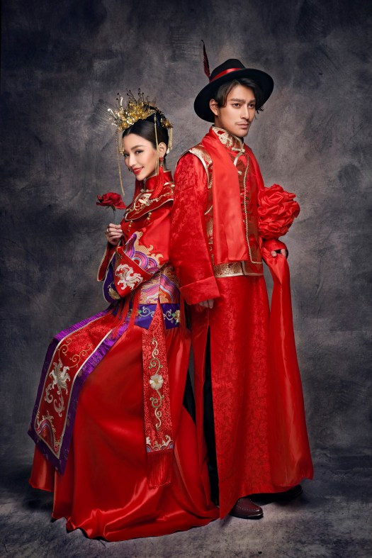 中式禮服,中式秀禾服,中式龍鳳褂,中式婚紗,中式婚紗推薦,龍鳳褂推薦,中式禮服出租,中式婚紗訂製,秀禾服出租,龍鳳褂款式,秀禾服,龍鳳褂