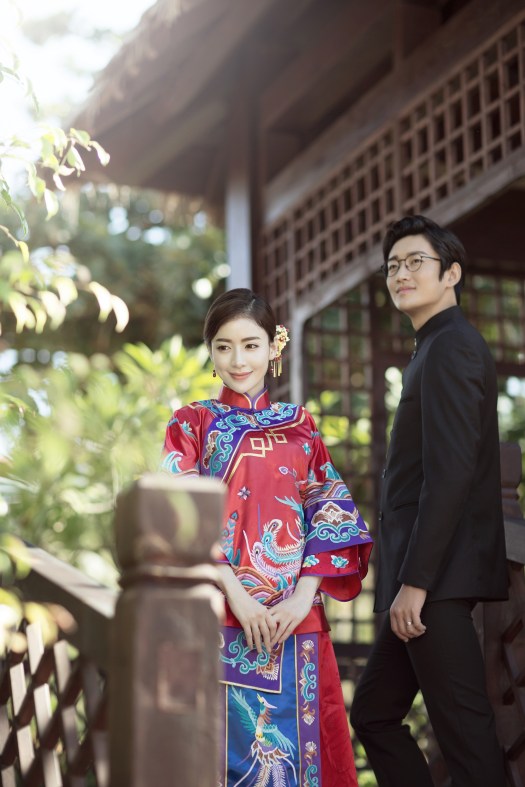中式禮服,中式秀禾服,中式龍鳳褂,中式婚紗,中式婚紗推薦,龍鳳褂推薦,中式禮服出租,中式婚紗訂製,秀禾服出租,龍鳳褂款式,秀禾服,龍鳳褂