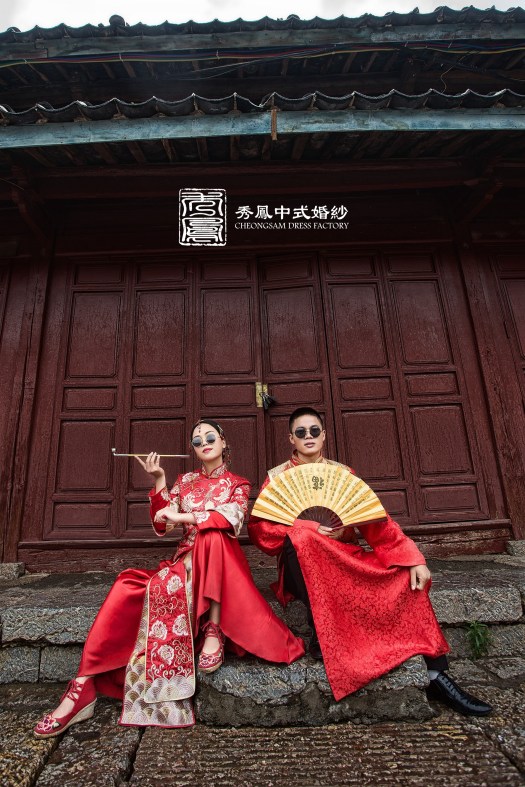 中式禮服,中式秀禾服,中式龍鳳褂,中式婚紗,中式婚紗推薦,龍鳳褂推薦,中式禮服出租,中式婚紗訂製,秀禾服出租,龍鳳褂款式,秀禾服,龍鳳褂