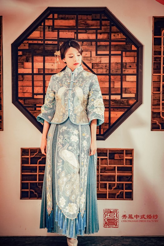 中式禮服,中式秀禾服,中式龍鳳褂,中式婚紗,中式婚紗推薦,龍鳳褂推薦,中式禮服出租,中式婚紗訂製,秀禾服出租,龍鳳褂款式,秀禾服,龍鳳褂