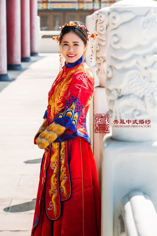 中式禮服,中式秀禾服,中式龍鳳褂,中式婚紗,中式婚紗推薦,龍鳳褂推薦,中式禮服出租,中式婚紗訂製,秀禾服出租,龍鳳褂款式,秀禾服,龍鳳褂