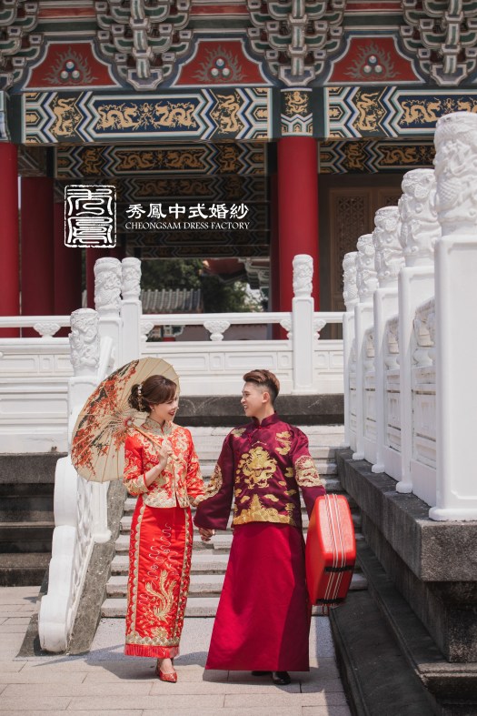 中式禮服,中式秀禾服,中式龍鳳褂,中式婚紗,中式婚紗推薦,龍鳳褂推薦,中式禮服出租,中式婚紗訂製,秀禾服出租,龍鳳褂款式,秀禾服,龍鳳褂