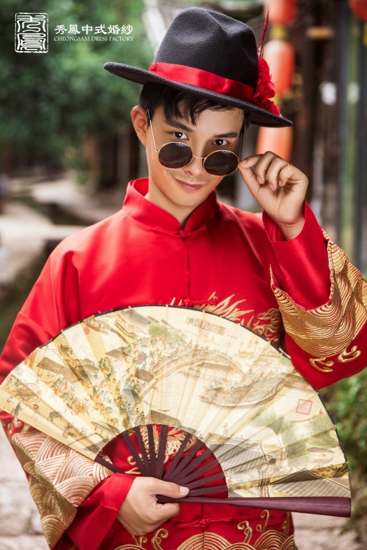 中式禮服,中式秀禾服,中式龍鳳褂,中式婚紗,中式婚紗推薦,龍鳳褂推薦,中式禮服出租,中式婚紗訂製,秀禾服出租,龍鳳褂款式,秀禾服,龍鳳褂