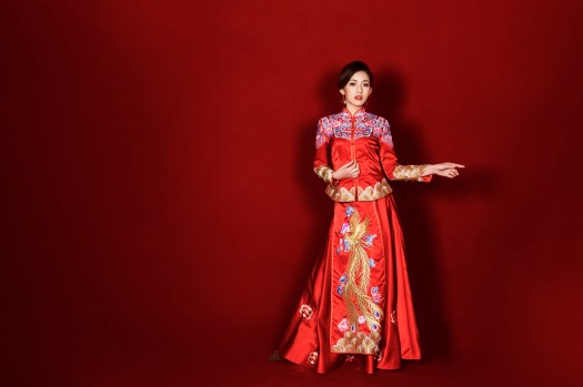 中式禮服,中式秀禾服,中式龍鳳褂,中式婚紗,中式婚紗推薦,龍鳳褂推薦,中式禮服出租,中式婚紗訂製,秀禾服出租,龍鳳褂款式,秀禾服,龍鳳褂