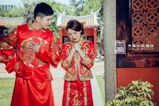 中式禮服,中式秀禾服,中式龍鳳褂,中式婚紗,中式婚紗推薦,龍鳳褂推薦,中式禮服出租,中式婚紗訂製,秀禾服出租,龍鳳褂款式,秀禾服,龍鳳褂