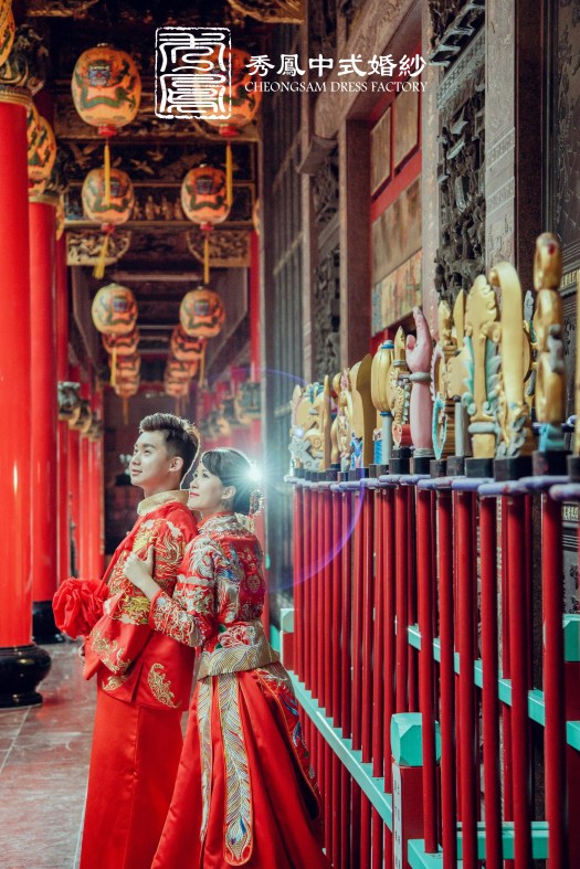 中式禮服,中式秀禾服,中式龍鳳褂,中式婚紗,中式婚紗推薦,龍鳳褂推薦,中式禮服出租,中式婚紗訂製,秀禾服出租,龍鳳褂款式,秀禾服,龍鳳褂