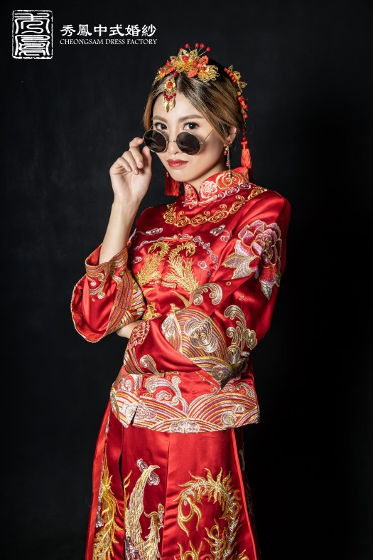 中式禮服,中式秀禾服,中式龍鳳褂,中式婚紗,中式婚紗推薦,龍鳳褂推薦,中式禮服出租,中式婚紗訂製,秀禾服出租,龍鳳褂款式,秀禾服,龍鳳褂