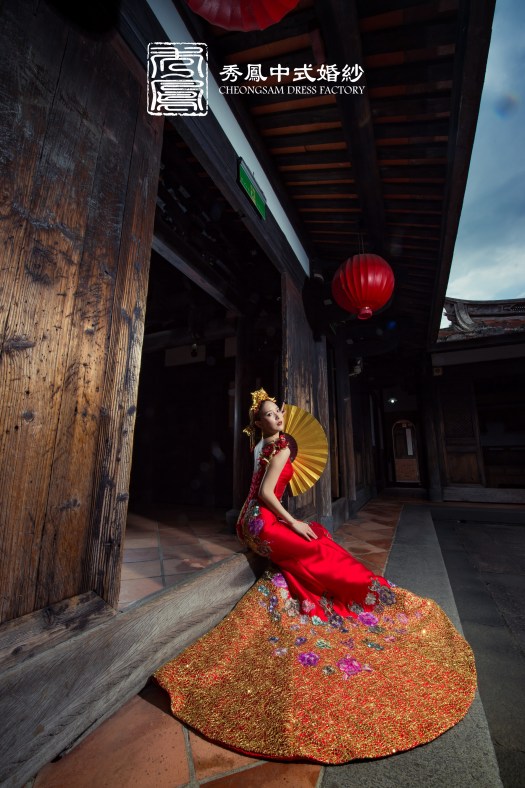 中式禮服,中式秀禾服,中式龍鳳褂,中式婚紗,中式婚紗推薦,龍鳳褂推薦,中式禮服出租,中式婚紗訂製,秀禾服出租,龍鳳褂款式,秀禾服,龍鳳褂