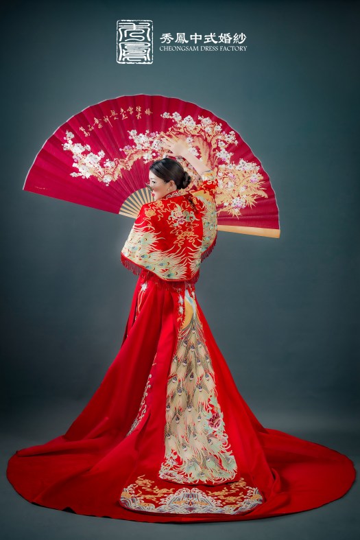 中式禮服,中式秀禾服,中式龍鳳褂,中式婚紗,中式婚紗推薦,龍鳳褂推薦,中式禮服出租,中式婚紗訂製,秀禾服出租,龍鳳褂款式,秀禾服,龍鳳褂