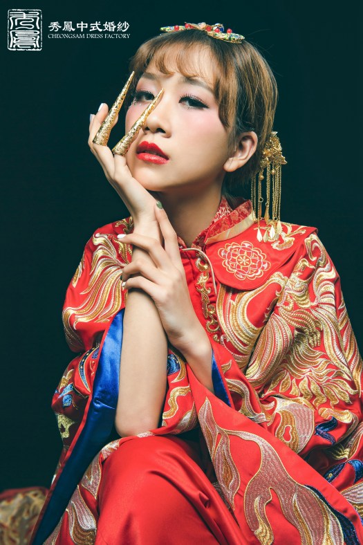 中式禮服,中式秀禾服,中式龍鳳褂,中式婚紗,中式婚紗推薦,龍鳳褂推薦,中式禮服出租,中式婚紗訂製,秀禾服出租,龍鳳褂款式,秀禾服,龍鳳褂