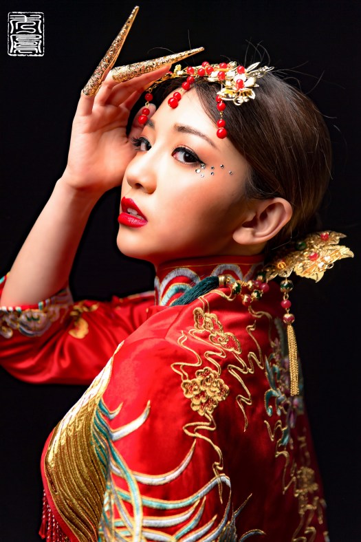 中式禮服,中式秀禾服,中式龍鳳褂,中式婚紗,中式婚紗推薦,龍鳳褂推薦,中式禮服出租,中式婚紗訂製,秀禾服出租,龍鳳褂款式,秀禾服,龍鳳褂