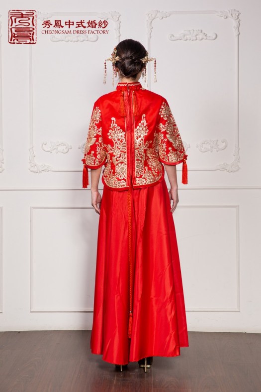 中式禮服,中式秀禾服,中式龍鳳褂,中式婚紗,中式婚紗推薦,龍鳳褂推薦,中式禮服出租,中式婚紗訂製,秀禾服出租,龍鳳褂款式,秀禾服,龍鳳褂