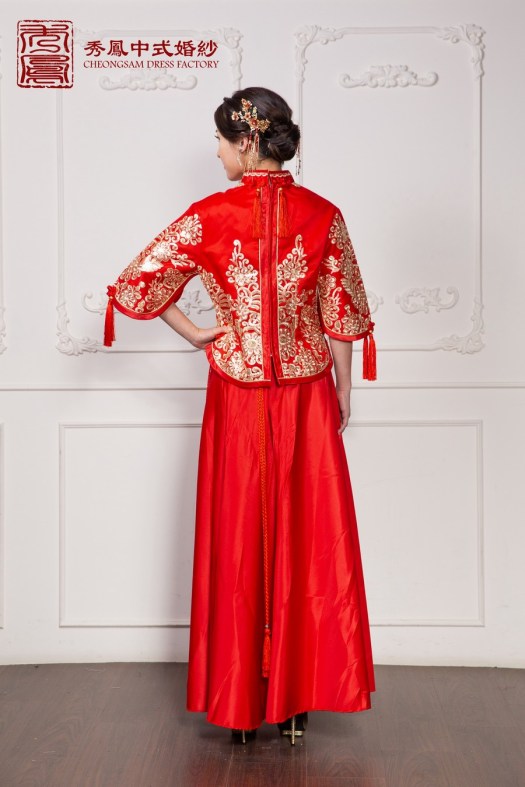 中式禮服,中式秀禾服,中式龍鳳褂,中式婚紗,中式婚紗推薦,龍鳳褂推薦,中式禮服出租,中式婚紗訂製,秀禾服出租,龍鳳褂款式,秀禾服,龍鳳褂