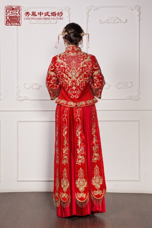 中式禮服,中式秀禾服,中式龍鳳褂,中式婚紗,中式婚紗推薦,龍鳳褂推薦,中式禮服出租,中式婚紗訂製,秀禾服出租,龍鳳褂款式,秀禾服,龍鳳褂